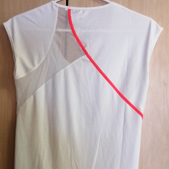 🌹🌹 HOST PICK🌹🌹 Adidas Adizero Formotion top - Picture 3 of 3